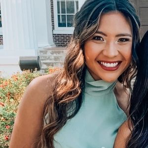 Meet your Posher, Gabrielle